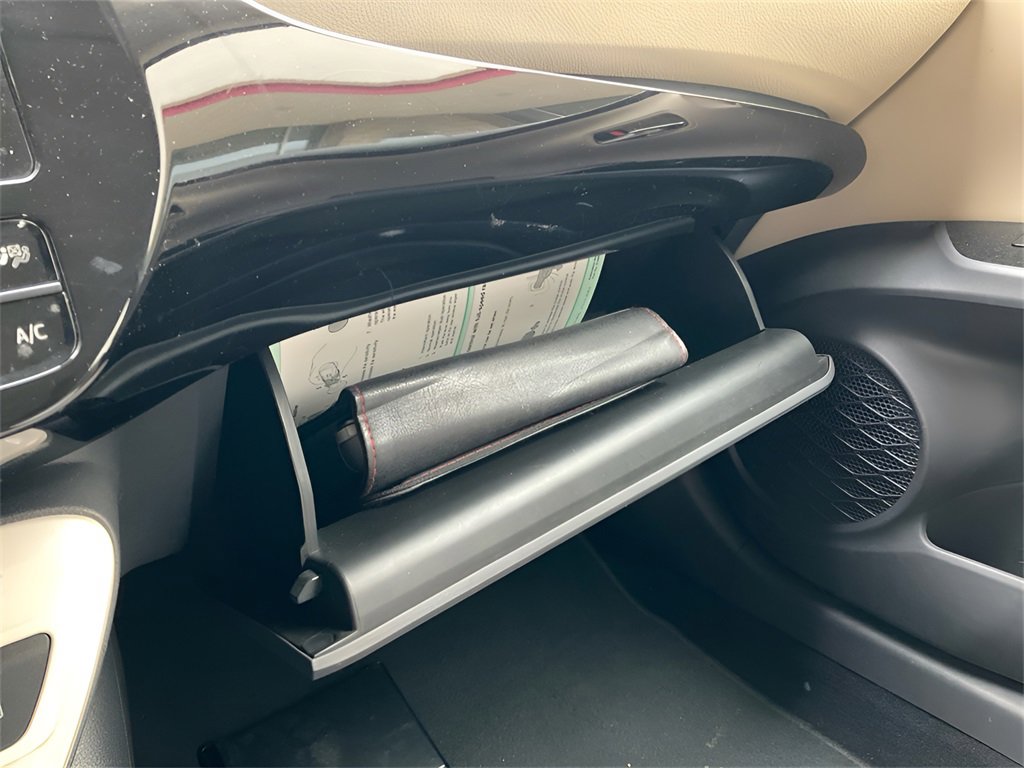 Used 2017 Toyota Prius Two w/ Prius Two Safety Plus Package image 30