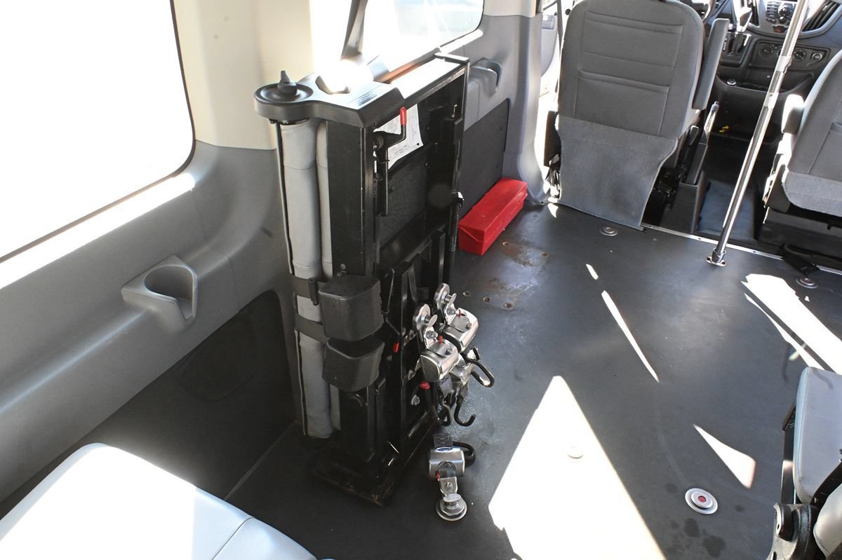Used 2019 Ford Transit 350 XL RWD image 21