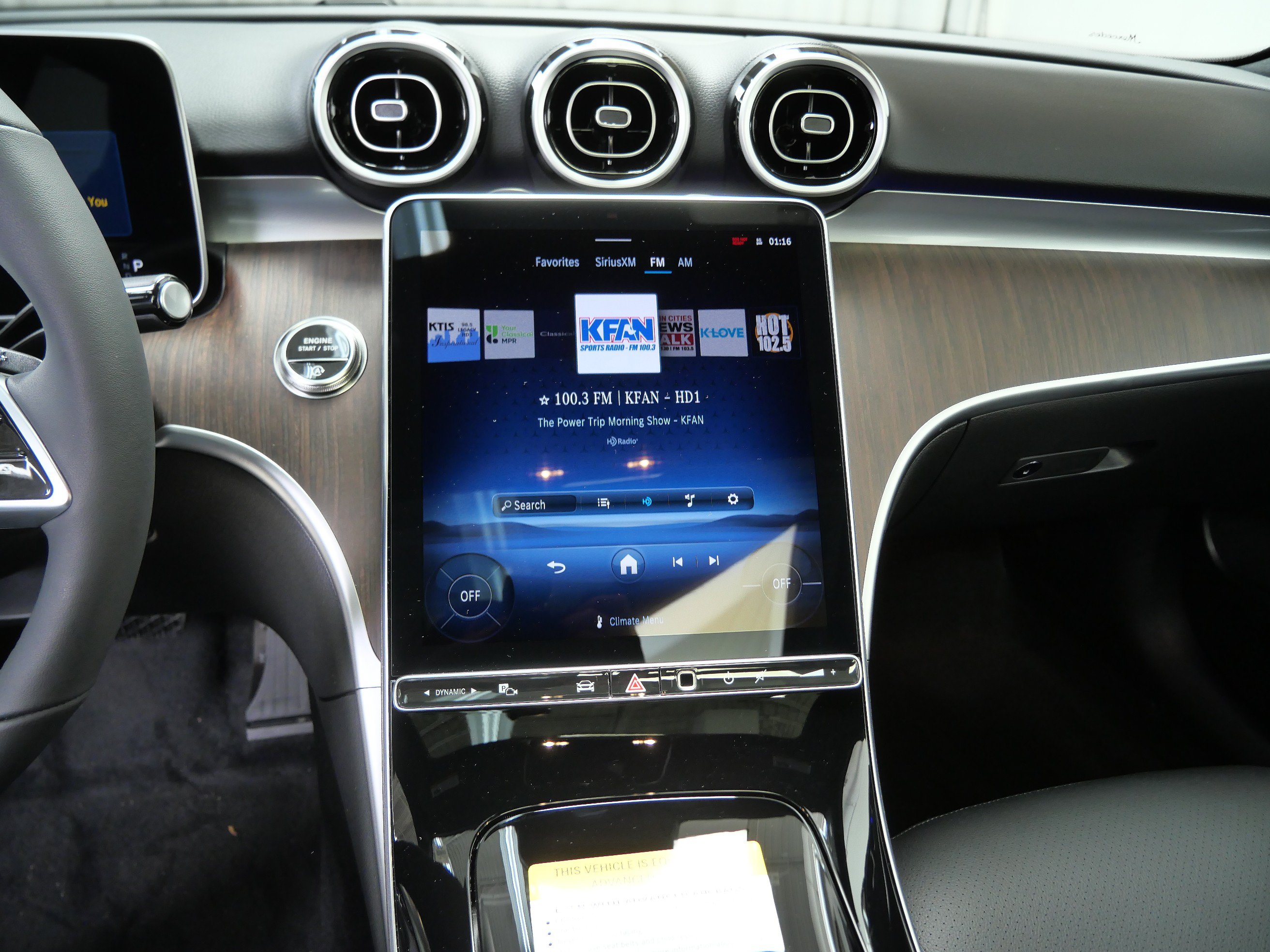 New 2026 Mercedes-Benz C 300 4MATIC Sedan image 10