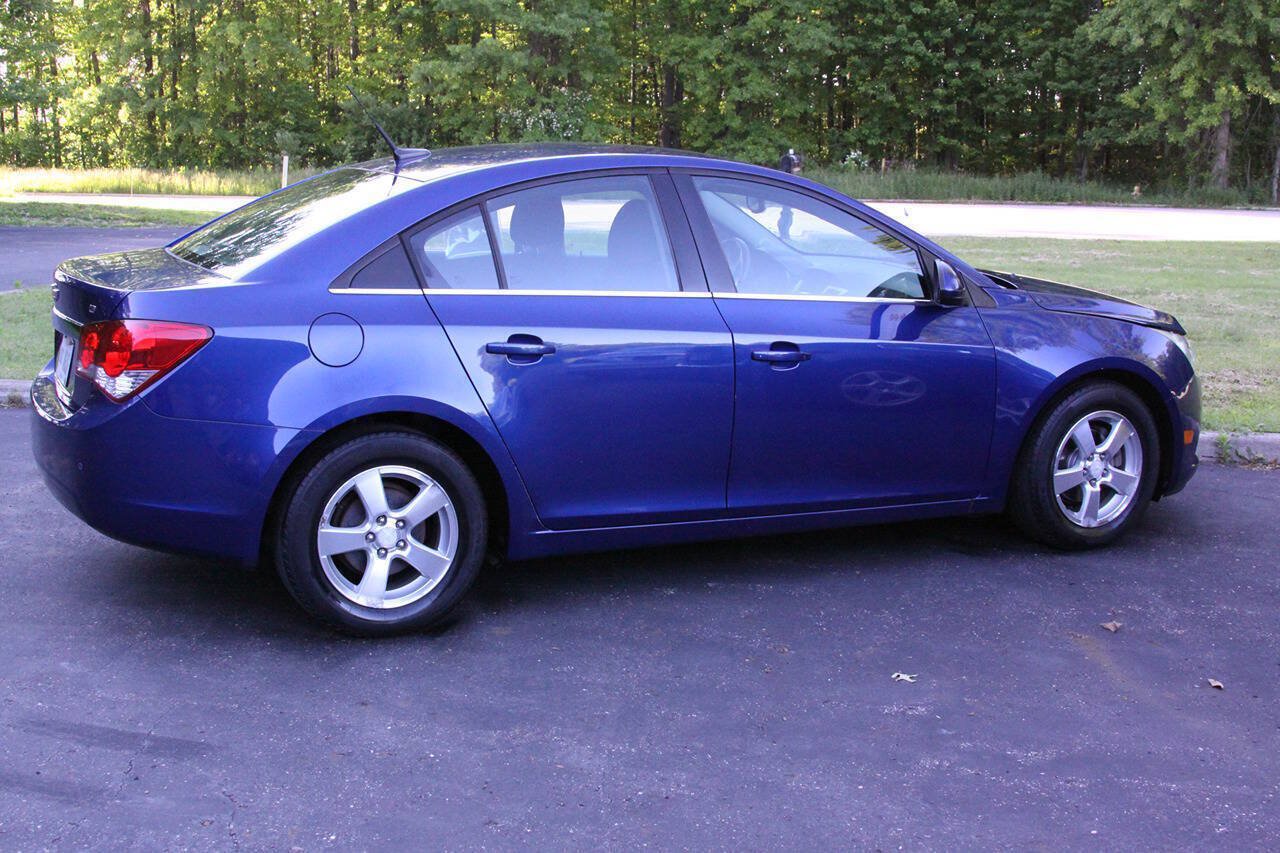 Used 2012 Chevrolet Cruze LT FWD image 3