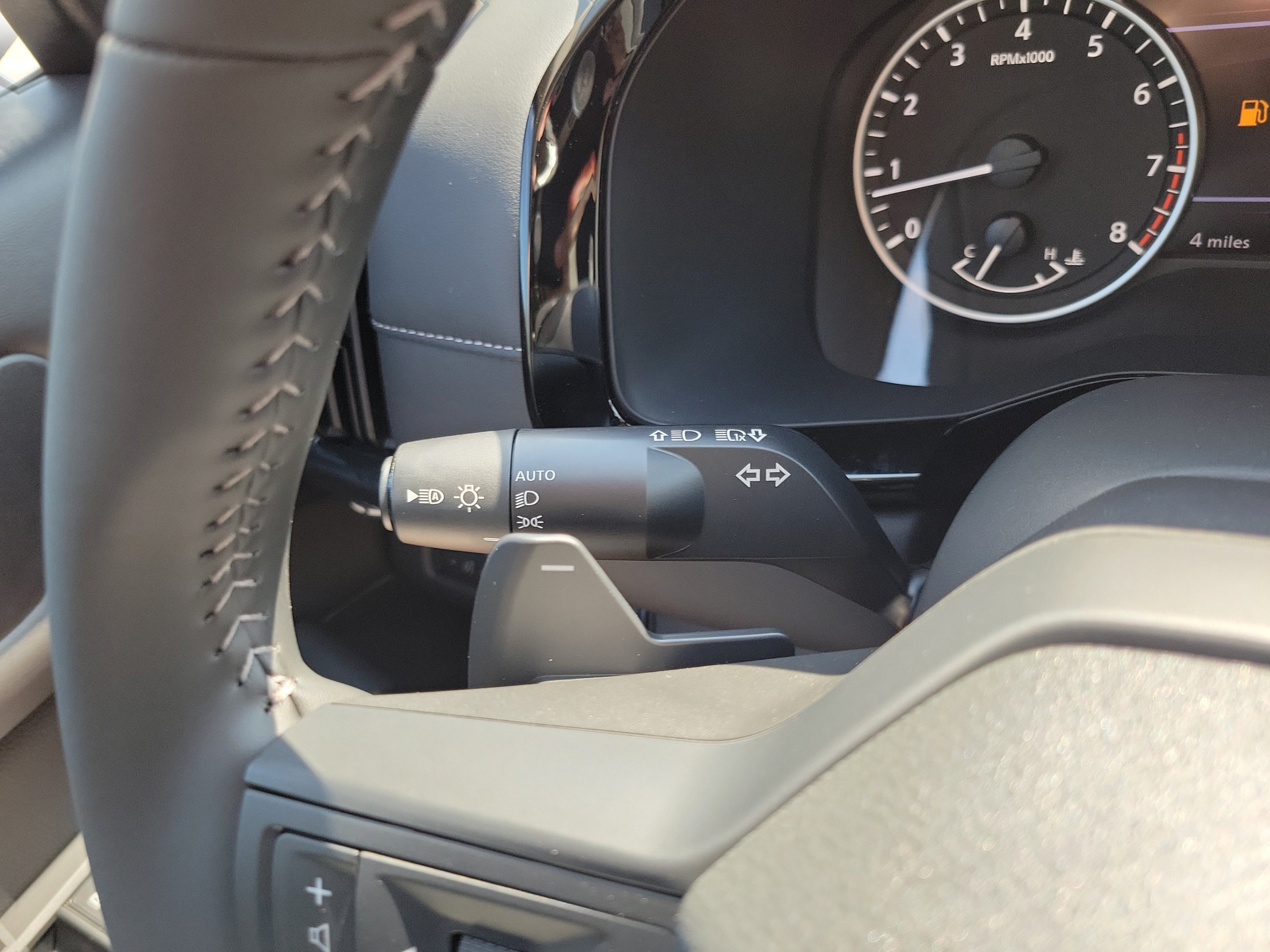 New 2026 Nissan Pathfinder SV FWD image 24
