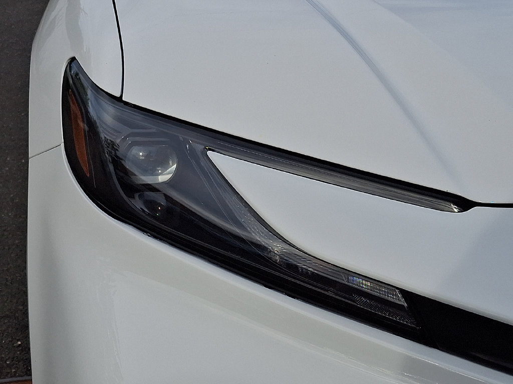 Certified 2025 Toyota Camry LE FWD image 9