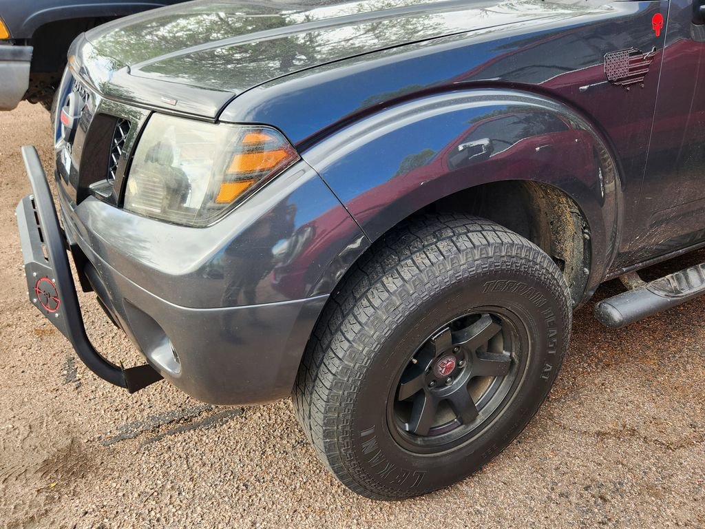 Used 2013 Nissan Frontier PRO-4X w/ Pro-4x Luxury Pkg AWD/4WD image 13
