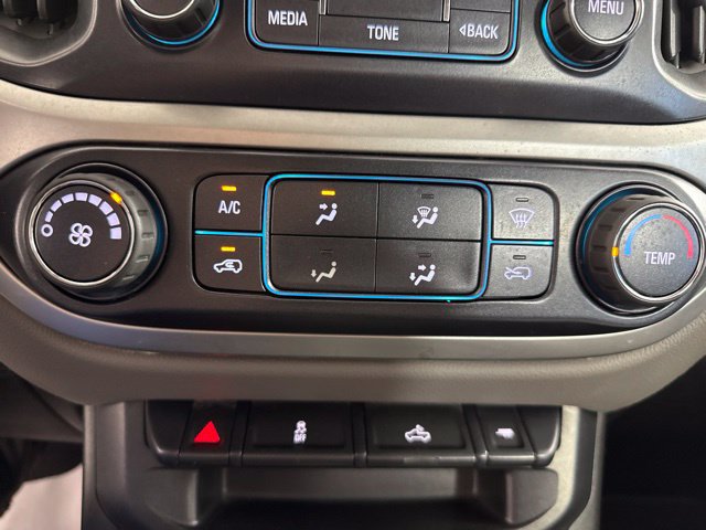 Used 2018 Chevrolet Colorado LT AWD/4WD image 23