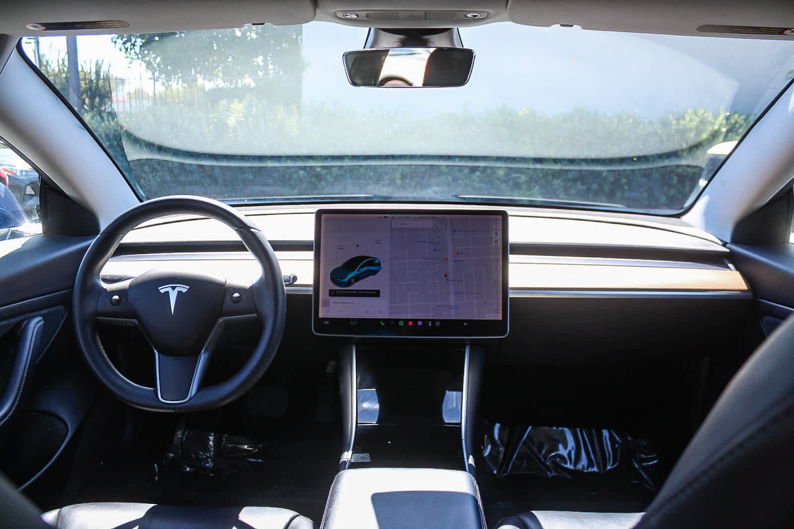 Used 2020 Tesla Model 3 Standard Range RWD image 16