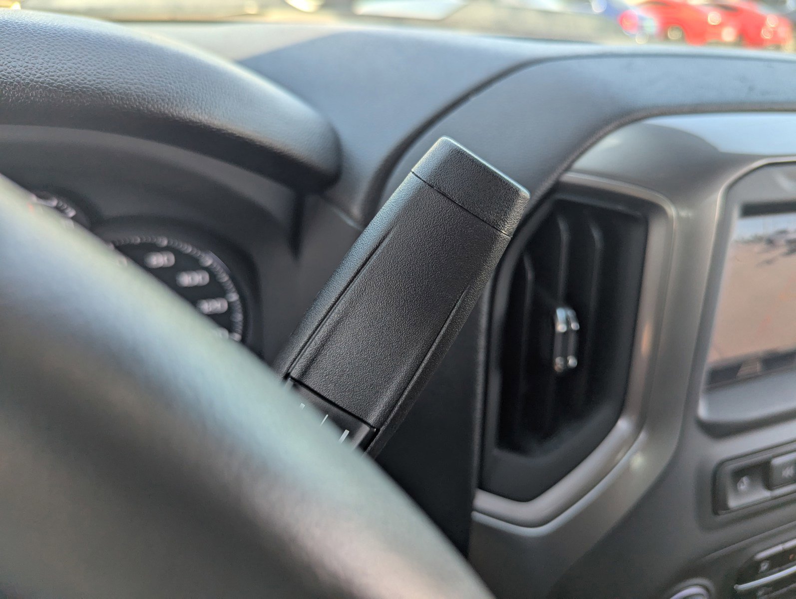 Used 2025 Chevrolet Silverado 1500 Custom Trail Boss image 30