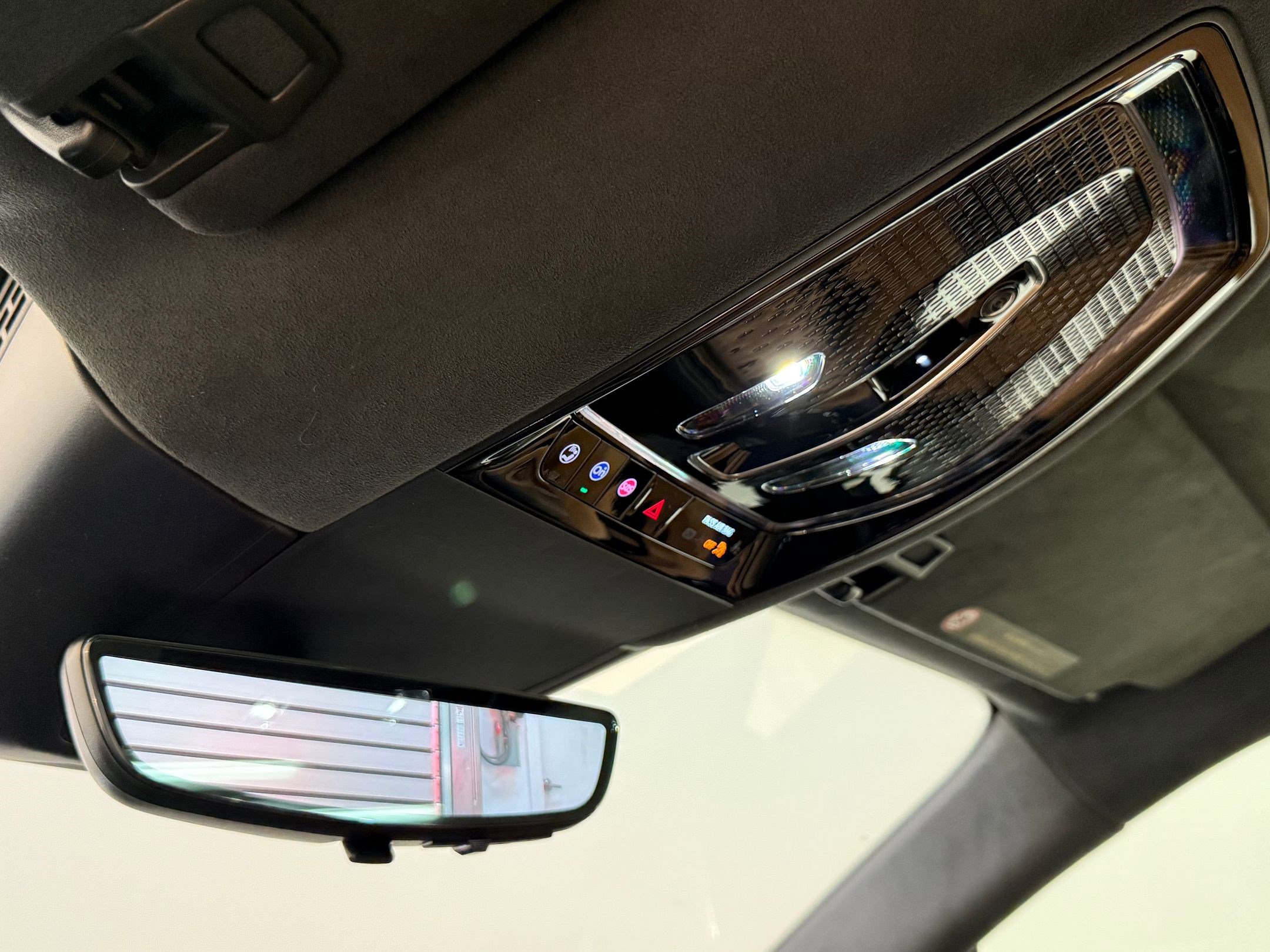 New 2026 Cadillac Escalade IQ Sport 2 w/ LPO, Floor Liner Package image 20