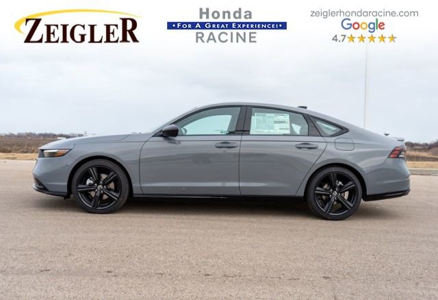 Used 2025 Honda Accord Sport image 4