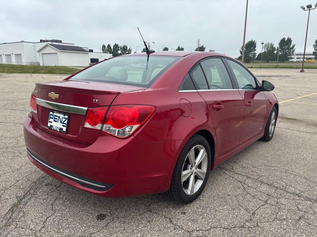 Used 2012 Chevrolet Cruze LT w/ RS Package FWD image 9