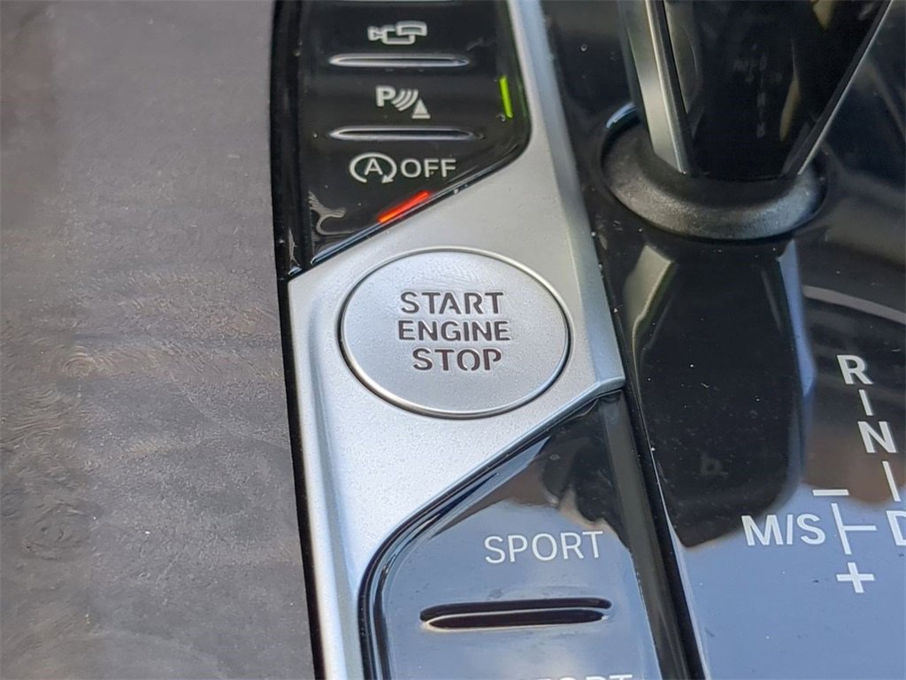 Used 2020 BMW X5 xDrive40i w/ Premium Package image 30