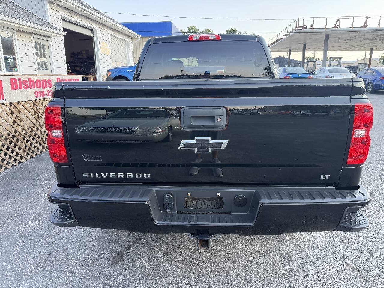 Used 2018 Chevrolet Silverado 1500 LT w/ All Star Edition AWD/4WD image 6
