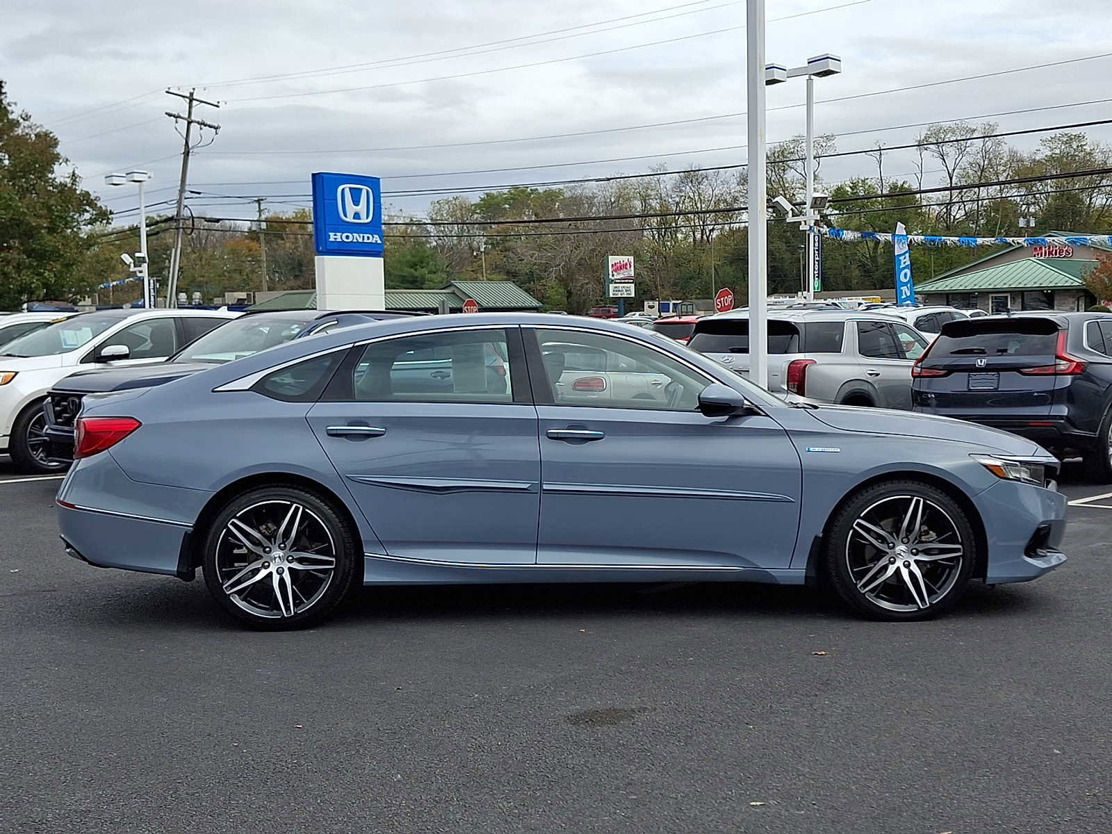 Used 2022 Honda Accord Touring image 7