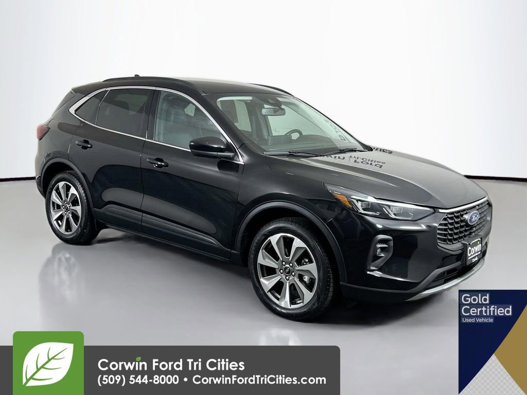 Certified 2025 Ford Escape Platinum AWD/4WD image 1