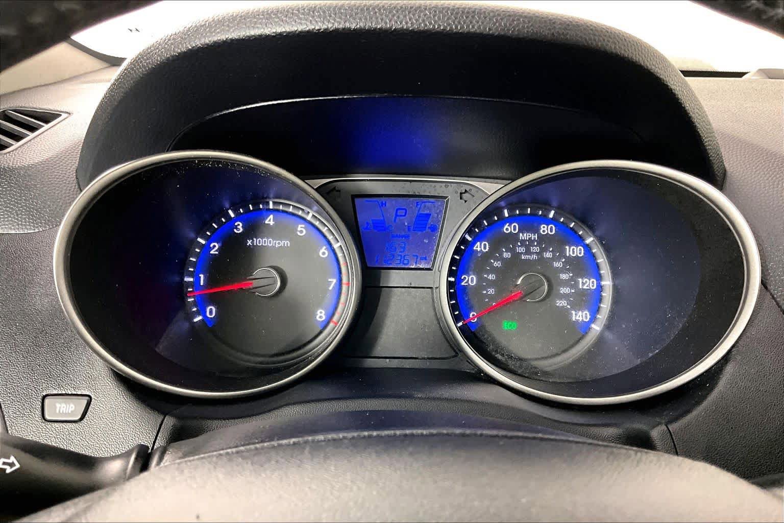 Used 2012 Hyundai Tucson Limited FWD image 24