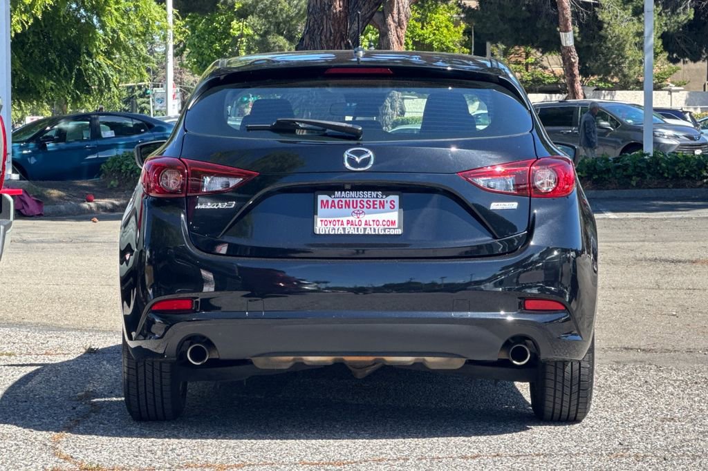 Used 2018 MAZDA MAZDA3 Sport FWD image 4