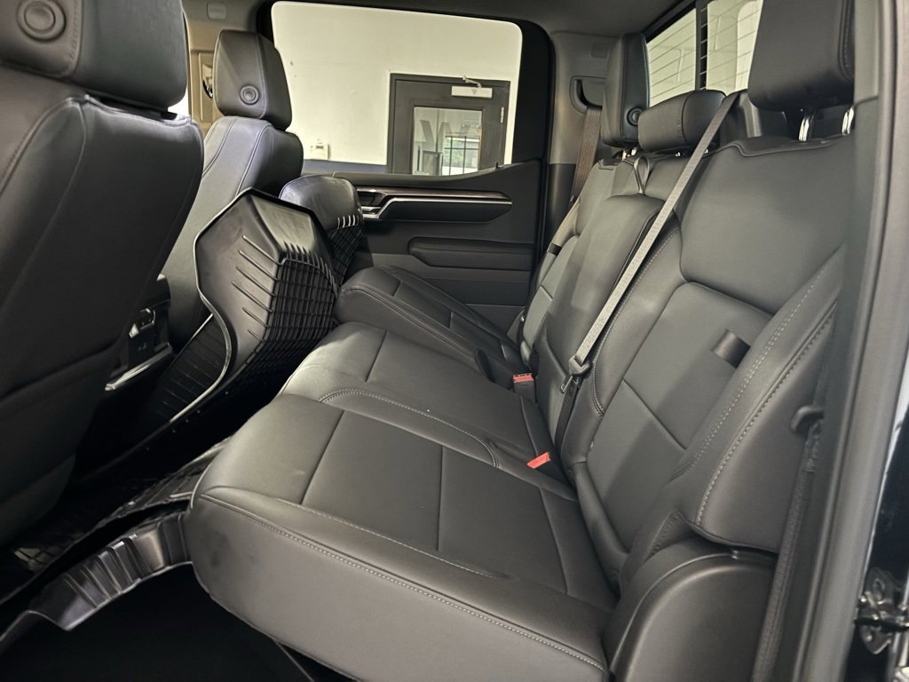 New 2025 Chevrolet Silverado 1500 LTZ w/ Technology Package image 30