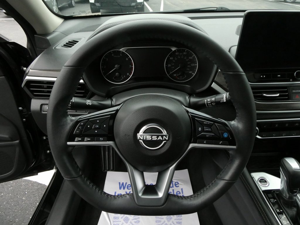 Used 2024 Nissan Altima 2.5 SV w/ SV Premium Package image 4