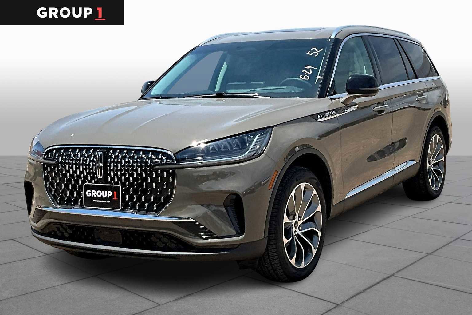 New 2025 Lincoln Aviator AWD w/ Equipment Group 101A