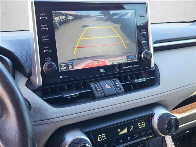 Used 2022 Toyota RAV4 Limited image 13