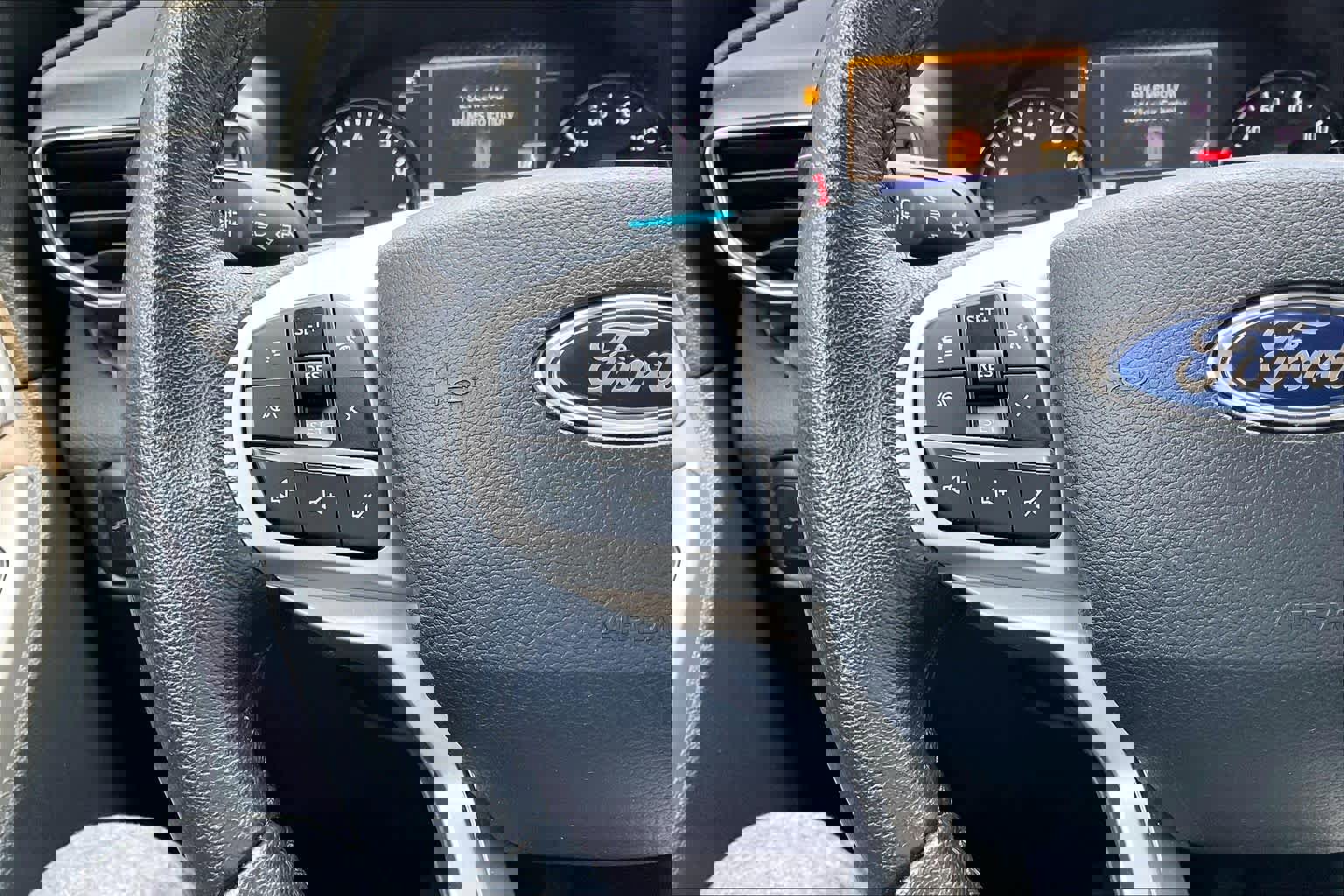 Used 2021 Ford Explorer Limited w/ Equipment Group 301A image 21