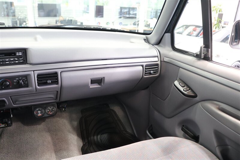 Used 1995 Ford F250 4x4 Regular Cab image 57
