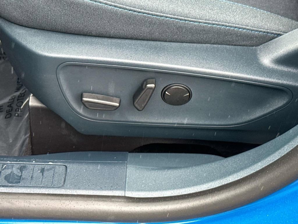 Used 2025 Ford Maverick XLT w/ XLT Luxury Package image 23