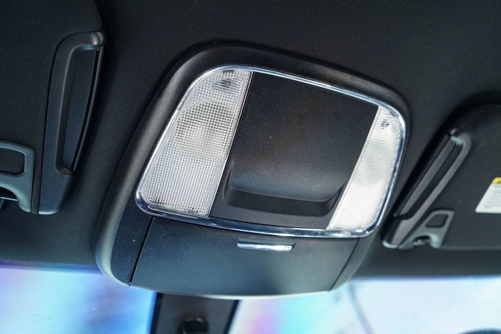 Used 2022 Dodge Charger SXT image 28