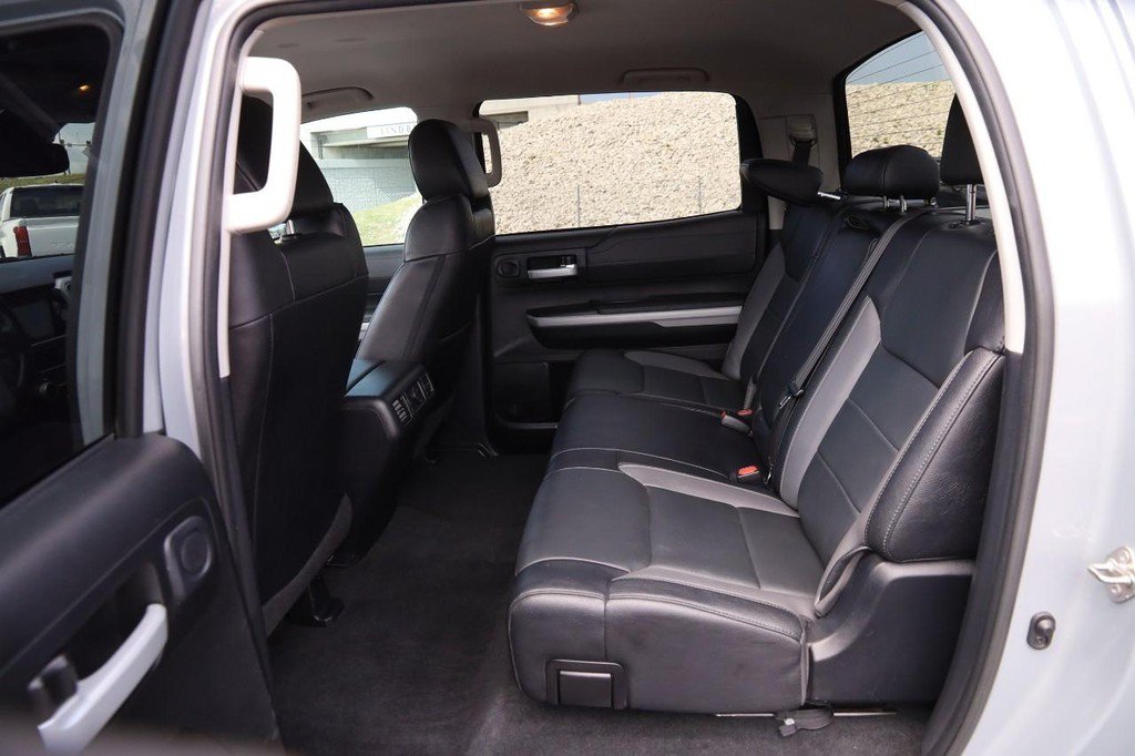 Used 2019 Toyota Tundra Limited w/ Limited Premium Package AWD/4WD image 9