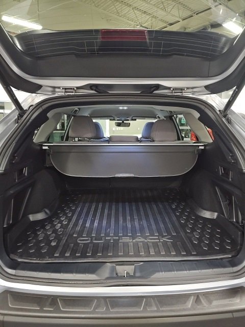 Certified 2025 Subaru Outback Premium w/ Popular Package #1A image 36