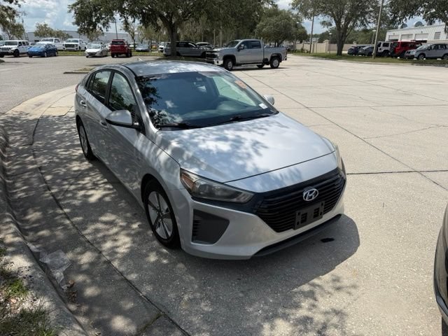 Used 2018 Hyundai Ioniq Blue FWD image 2