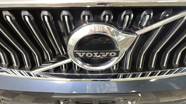 Used 2021 Volvo XC40 T5 Inscription w/ Climate Package AWD/4WD image 8