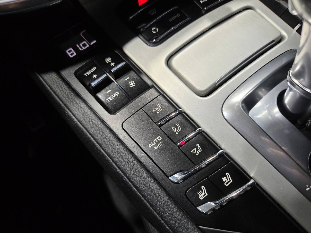 Used 2013 Porsche Cayenne GTS image 81