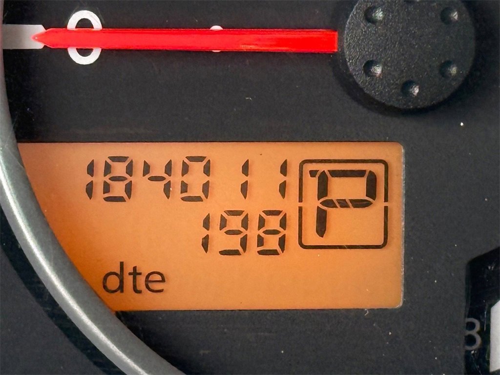 Used 2006 Nissan Pathfinder SE w/ (P01) Se Premium Pkg image 26