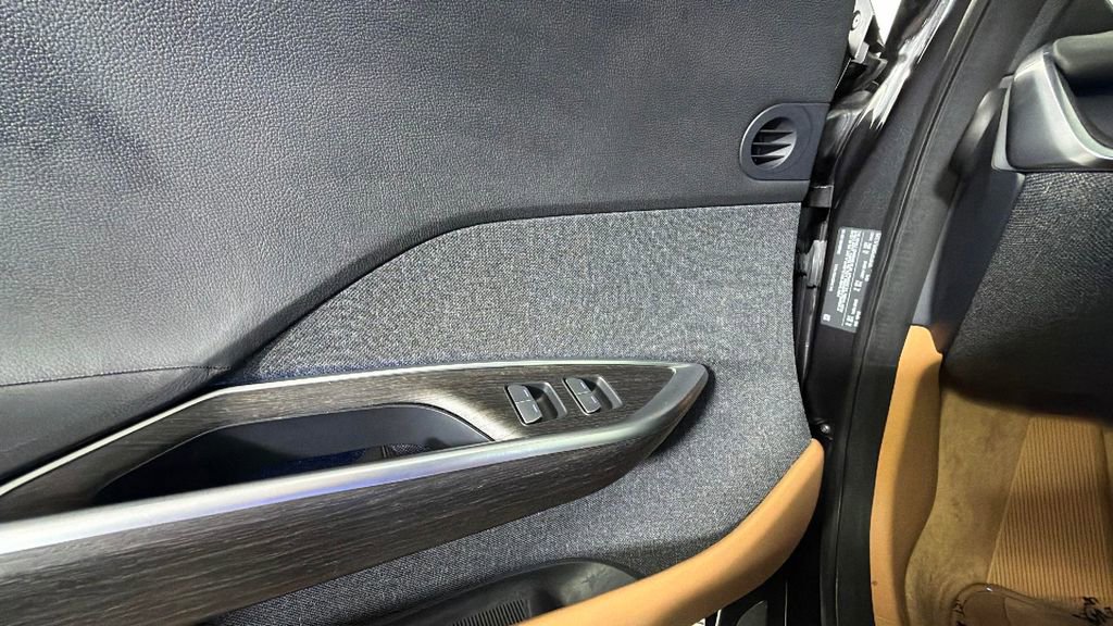 Used 2024 Lucid Air Touring image 26