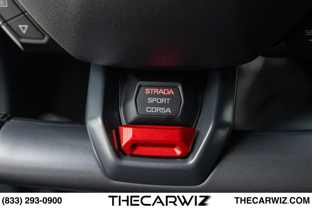 Used 2016 Lamborghini Huracan LP 580-2 RWD image 53