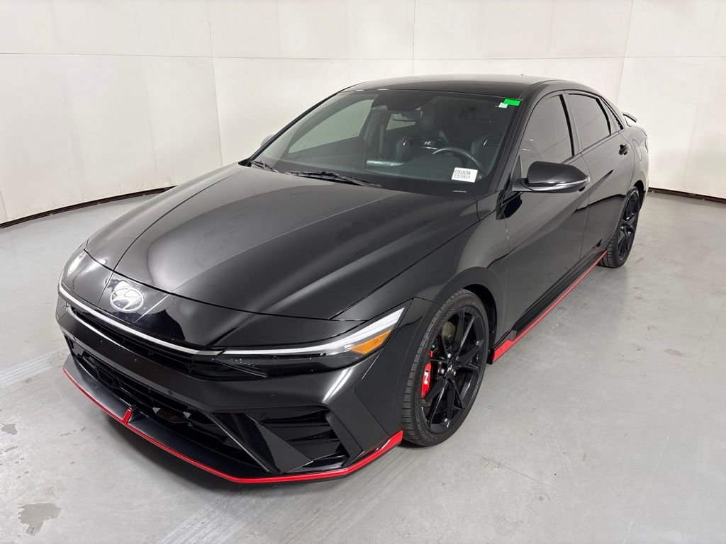 Used 2025 Hyundai Elantra N FWD image 4