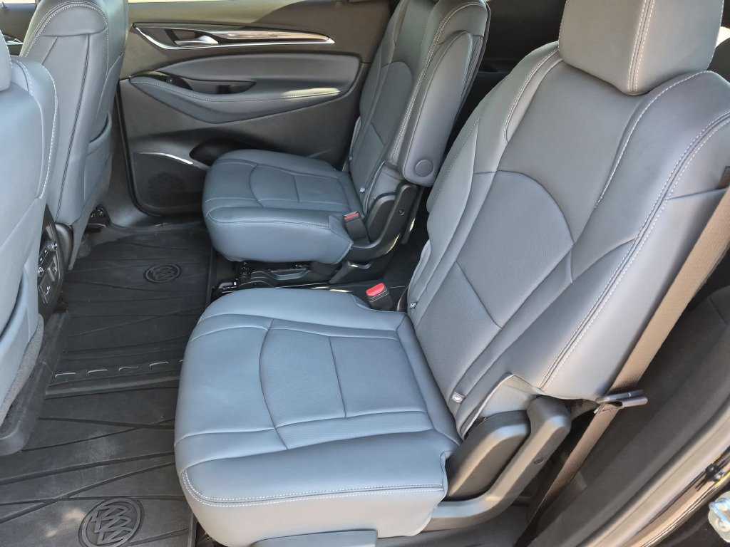 Used 2024 Buick Enclave Essence w/ Experience Buick Package AWD/4WD image 21