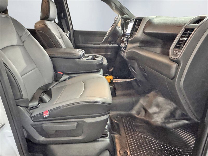 Used 2025 RAM 2500 Tradesman AWD/4WD image 30