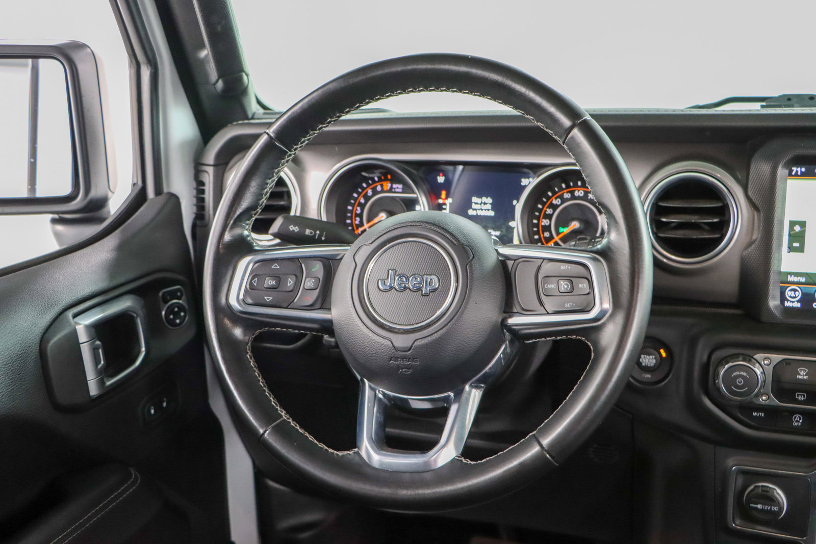 Used 2021 Jeep Wrangler Unlimited Sahara image 12