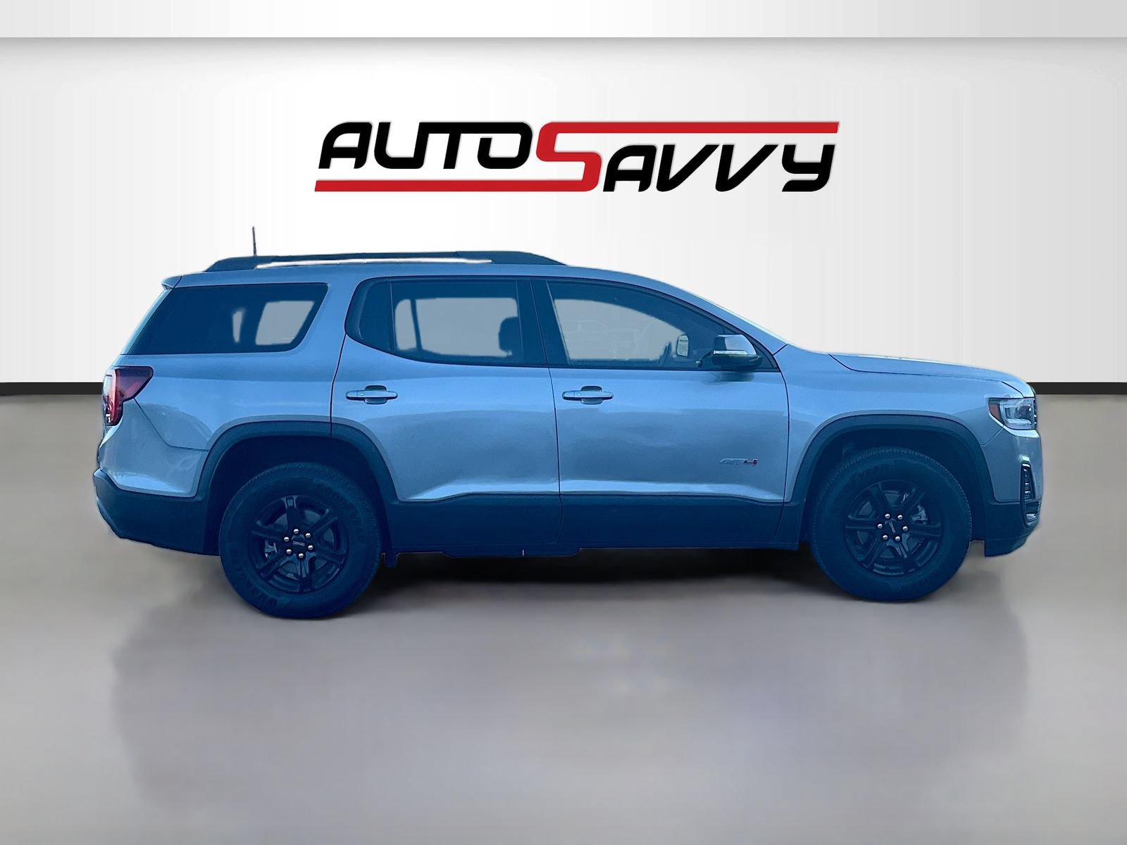 Used 2023 GMC Acadia AT4 w/ Technology Package AWD/4WD image 8