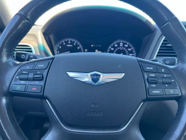 Used 2015 Hyundai Genesis 3.8 w/ Option Group 02 AWD/4WD image 25