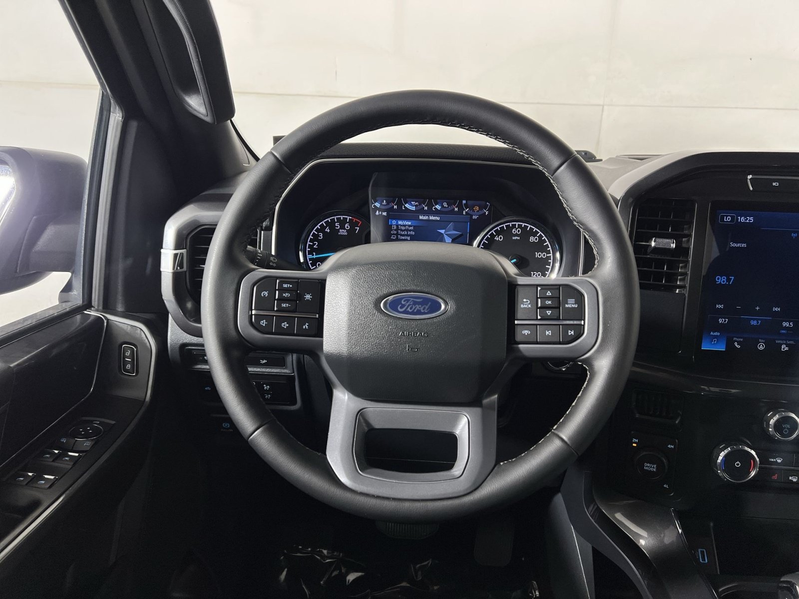 Used 2023 Ford F150 XLT w/ Equipment Group 302A High AWD/4WD image 16