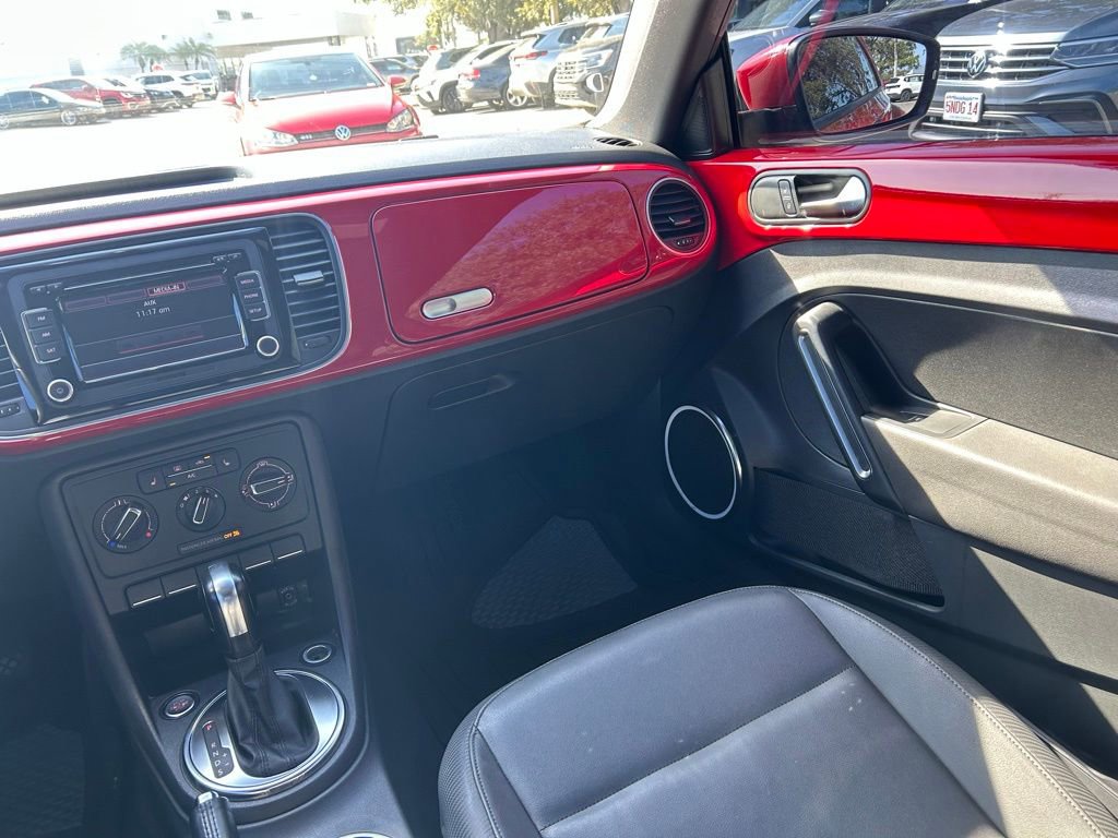 Used 2013 Volkswagen Beetle 2.5 image 10