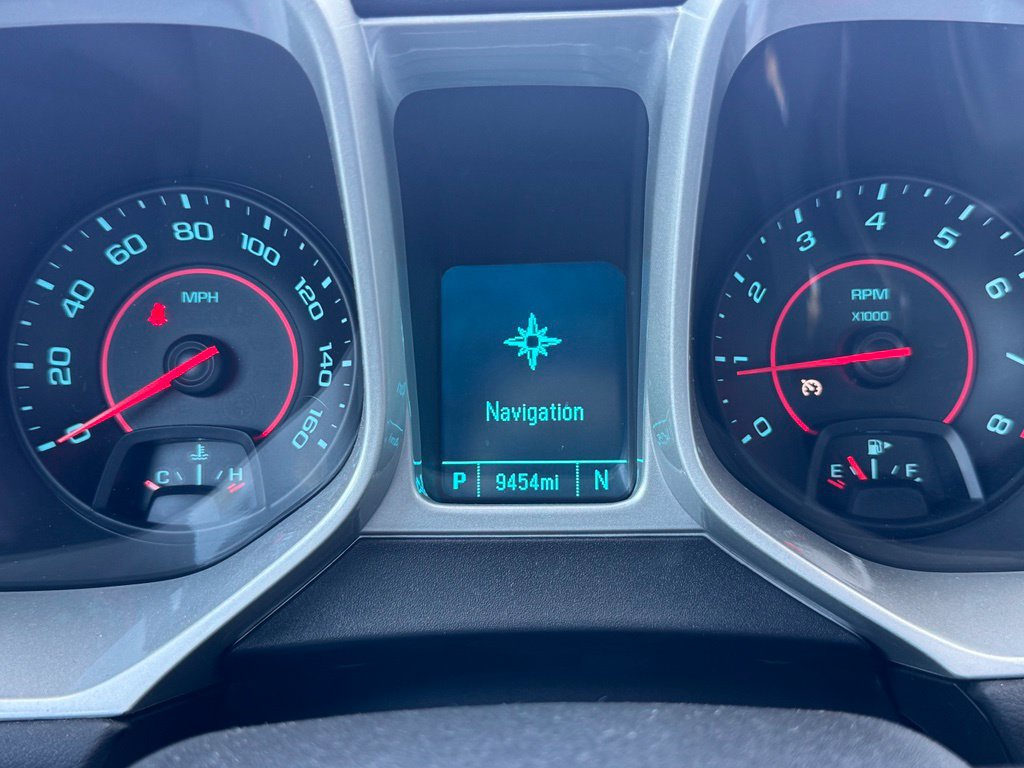 Used 2015 Chevrolet Camaro LS RWD image 13