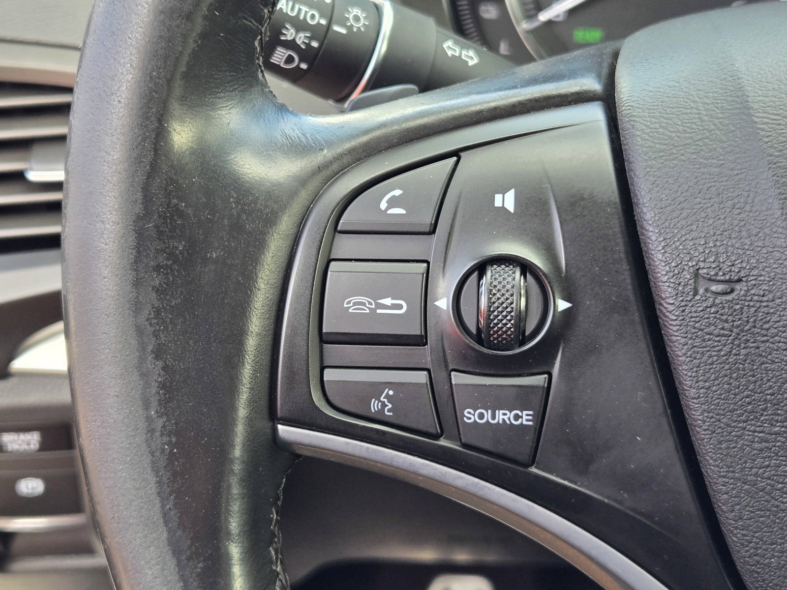 Used 2019 Acura MDX Sport Hybrid w/ Technology Pkg AWD/4WD image 24