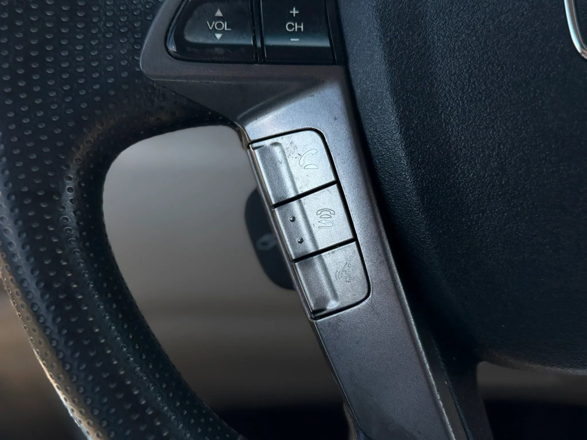 Used 2015 Honda Odyssey EX image 29