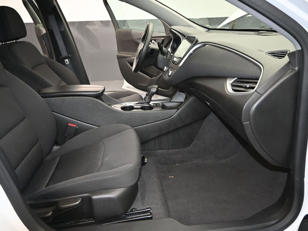 Used 2023 Chevrolet Malibu LT image 21