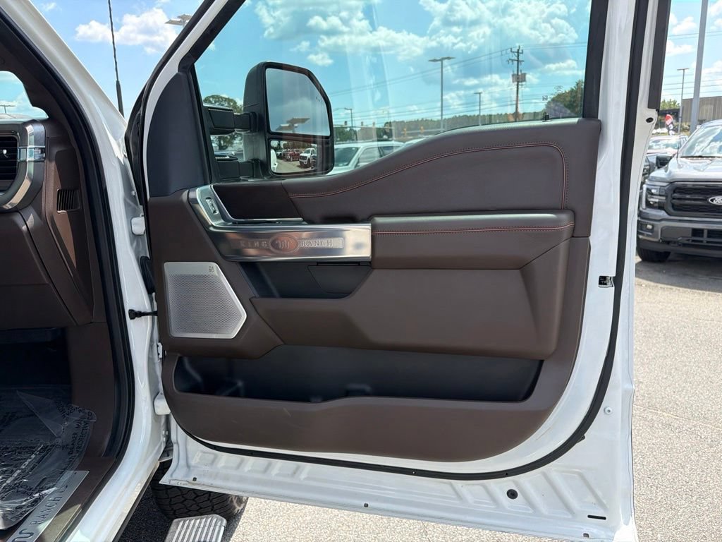 Certified 2024 Ford F250 King Ranch AWD/4WD image 26