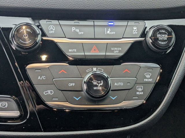 New 2026 Chrysler Voyager LX FWD image 19