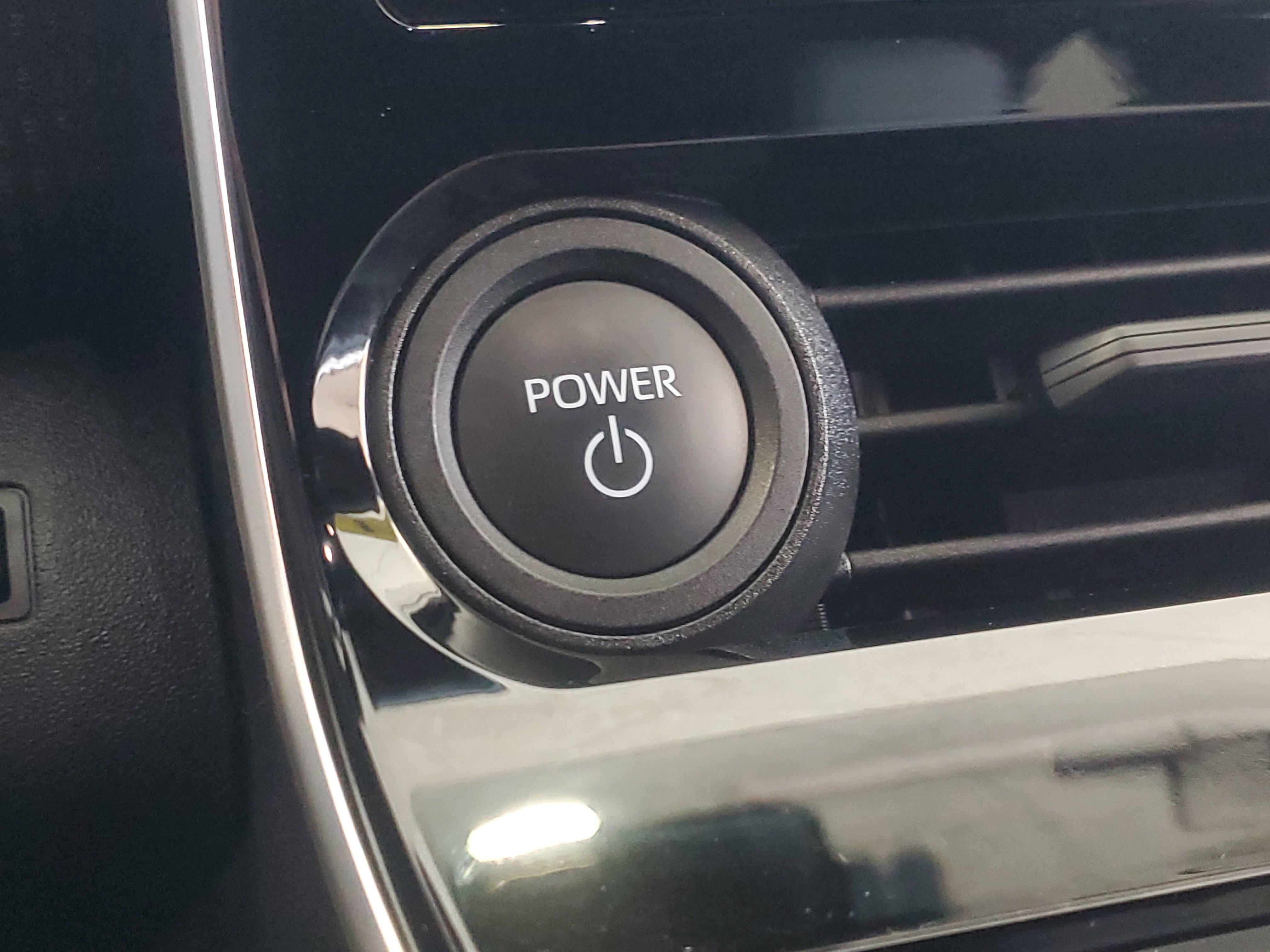 Certified 2024 Toyota bZ4X XLE AWD/4WD image 22